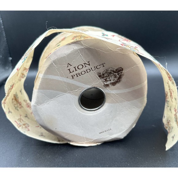 Vintage Ribbon A Lion Product 40 YDS Musical Instruments Holly Berries 5H - Picture 4 of 8